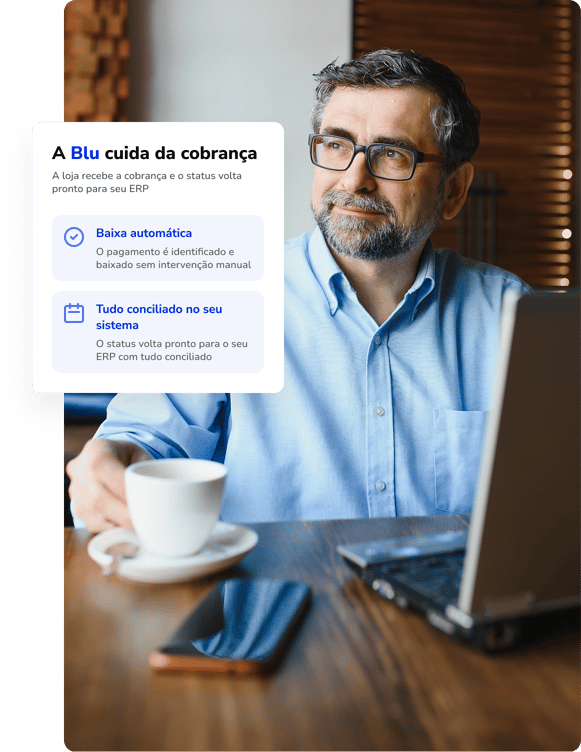 Profissional utilizando o PagBlu integrado ao sistema